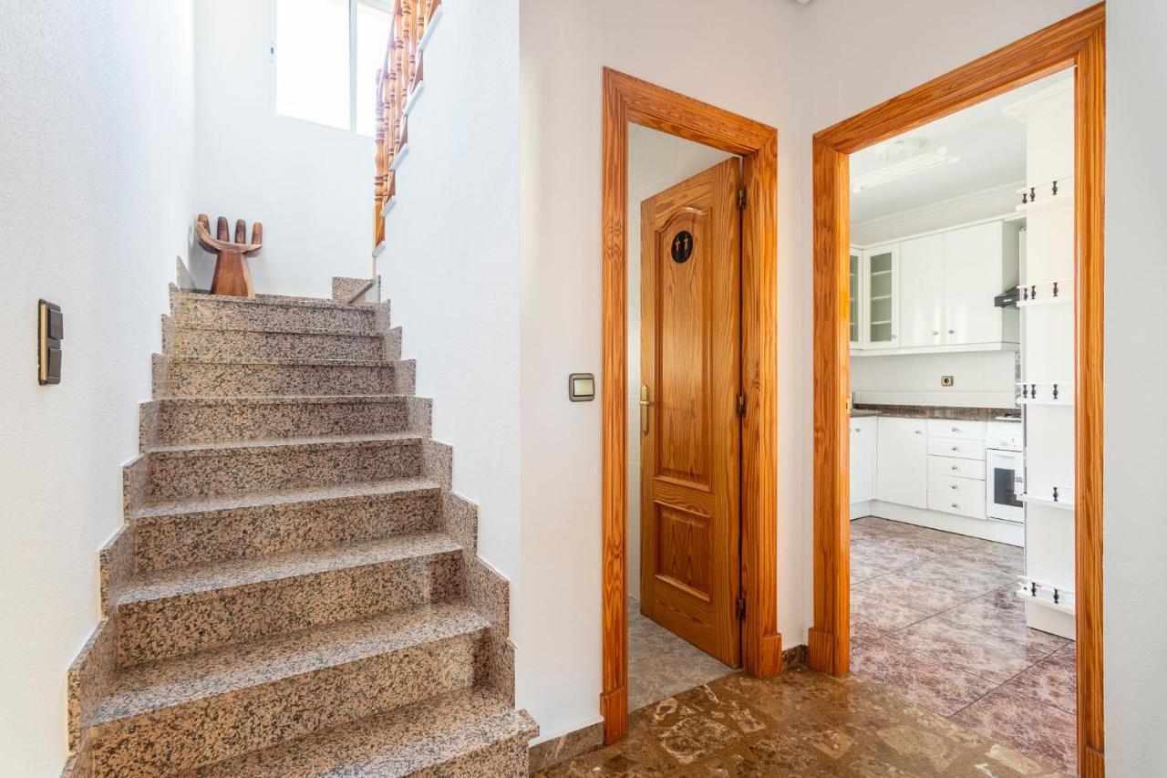 Casa Las Rosas Иньеста Экстерьер фото